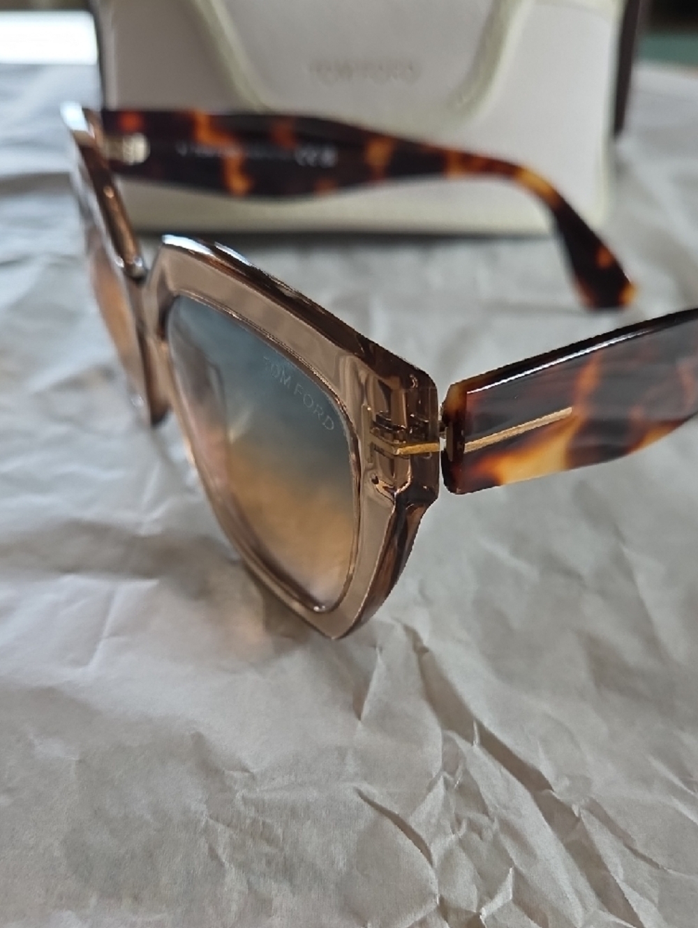 Tom Ford Sunglasses - Picture 6 of 15